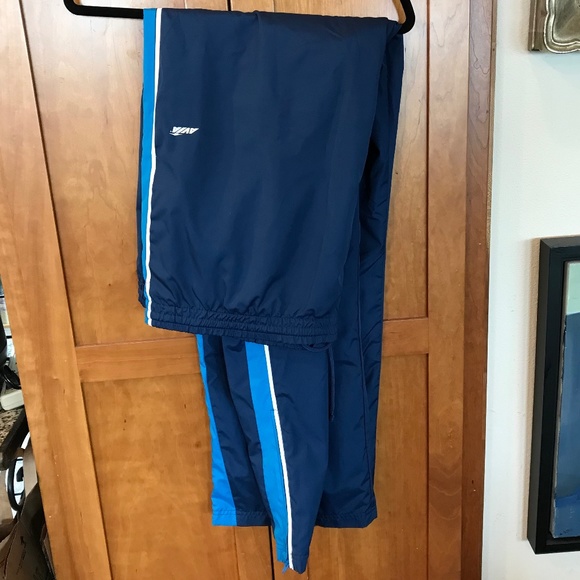 Like new very long athletic pants, lined - Picture 1 of 5